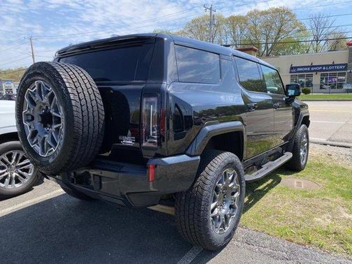 Black 2025 GMC HUMMER EV SUV 3X