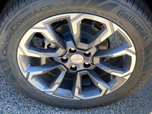 2025 GMC Terrain Elevation