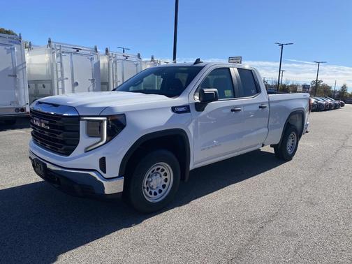 2025 GMC Sierra 1500 Pro