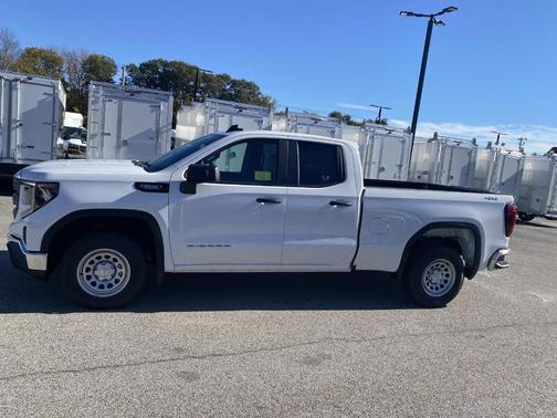 2025 GMC Sierra 1500 Pro