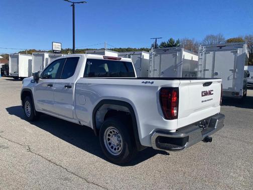 2025 GMC Sierra 1500 Pro