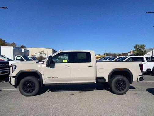 2026 GMC Sierra 3500 AT4