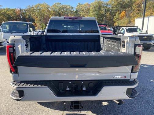 2026 GMC Sierra 3500 AT4