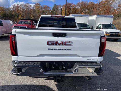 2026 GMC Sierra 2500 SLT
