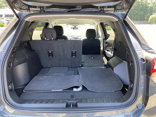 Nightfall Gray Metallic 2018 Chevrolet Equinox 1LT