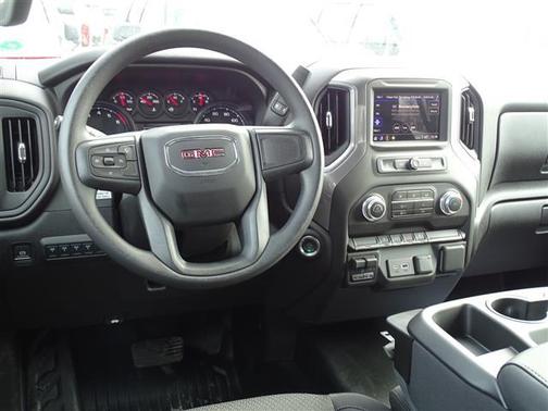 2025 GMC Sierra 2500 Pro