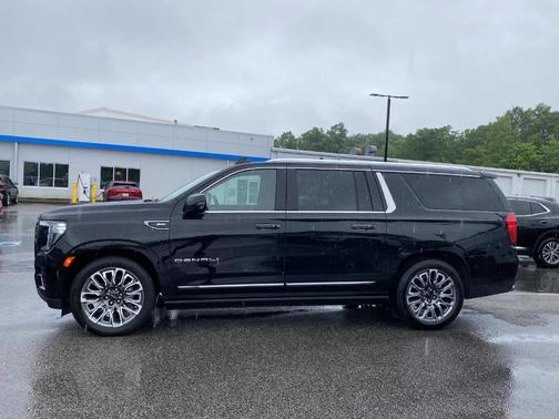 2024 GMC Yukon XL Denali Ultimate