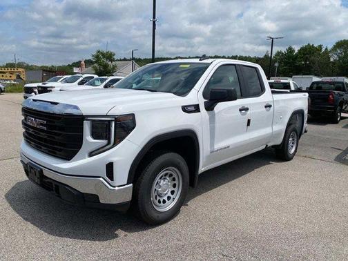 2025 GMC Sierra 1500 Pro