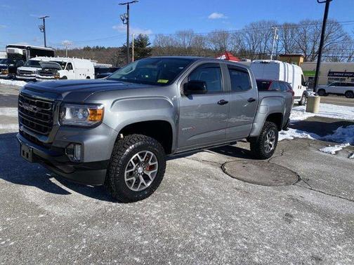 2022 GMC Canyon AT4