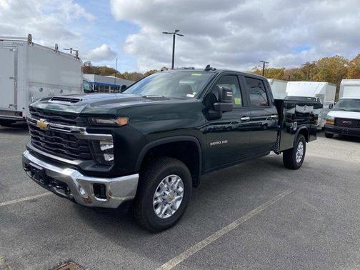2025 Chevrolet Silverado 3500 LT