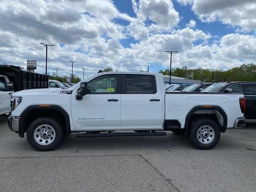 2025 GMC Sierra 2500 Pro