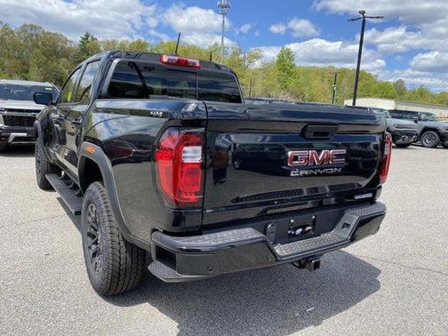 Onyx Black 2026 GMC Canyon Elevation