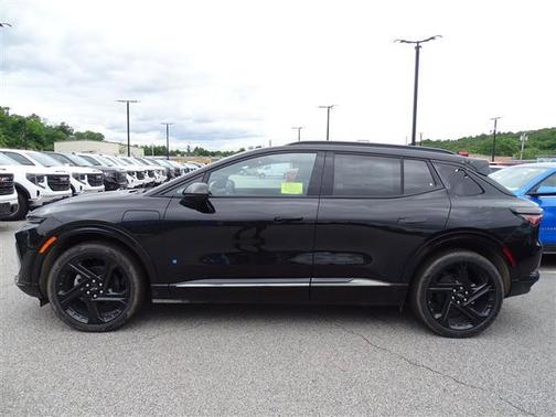 2024 Chevrolet Equinox EV RS