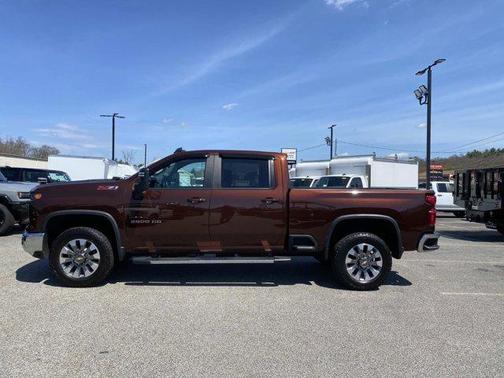 Auburn Metallic 2024 Chevrolet Silverado 2500 LT