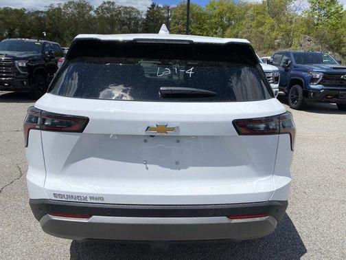 Summit White 2026 Chevrolet Equinox LT
