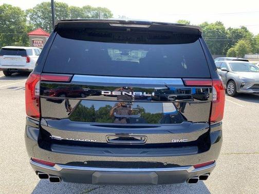 Onyx Black 2026 GMC Yukon XL Denali Ultimate