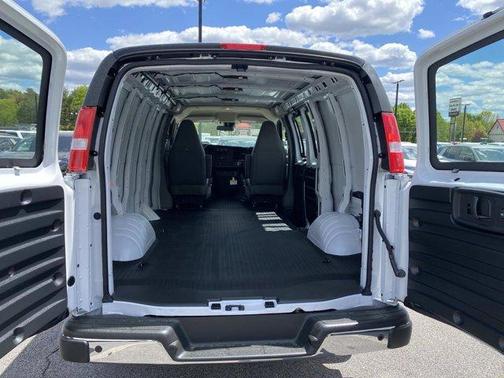 Summit White 2026 GMC Savana 2500 Work Van