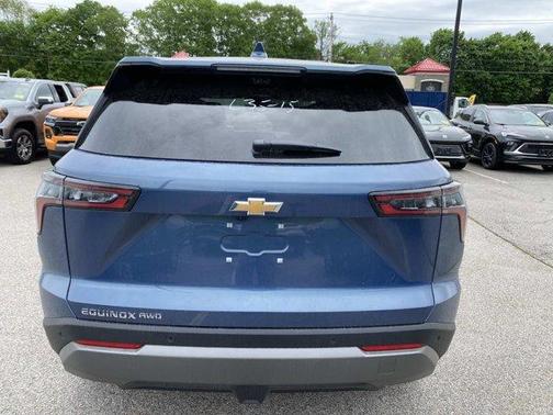 Lakeshore Blue Metallic 2026 Chevrolet Equinox LT