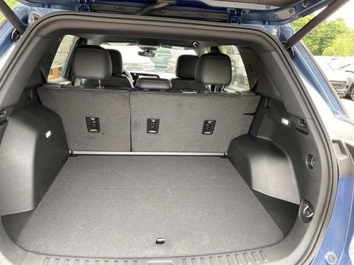 Lakeshore Blue Metallic 2026 Chevrolet Equinox LT