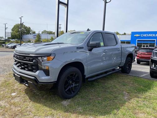 2024 Chevrolet Silverado 1500 Custom Trail Boss