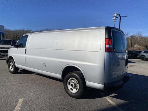 2021 GMC Savana 2500 Work Van