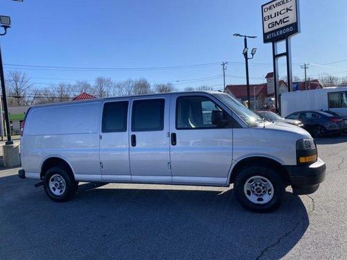 2021 GMC Savana 2500 Work Van