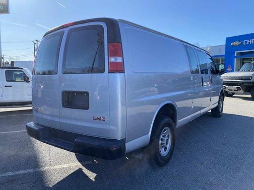 2021 GMC Savana 2500 Work Van