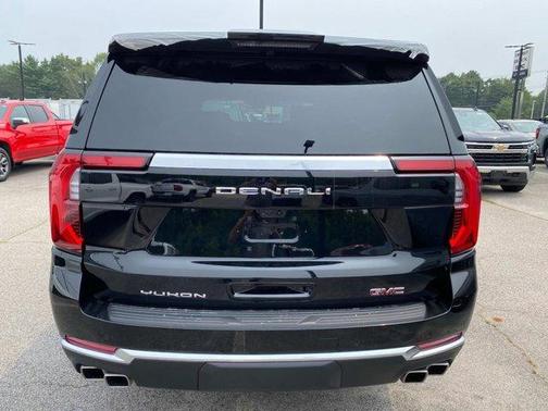 2025 GMC Yukon XL Denali