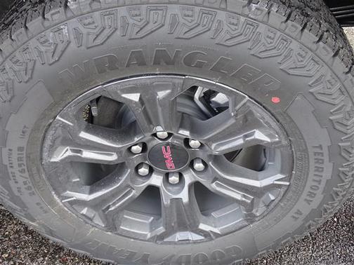 2025 GMC Canyon Elevation