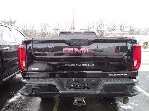 2023 GMC Sierra 3500 Denali