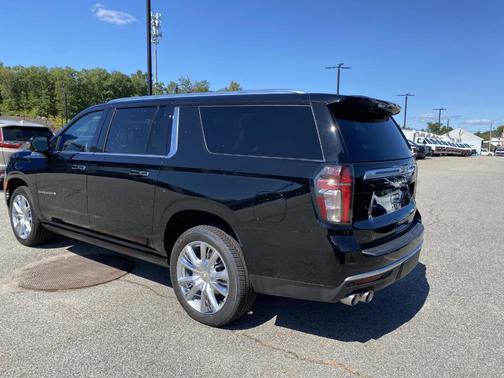 2024 Chevrolet Suburban High Country
