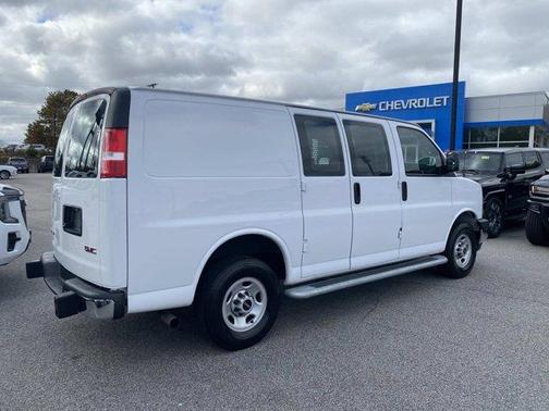 2024 GMC Savana 2500 Work Van