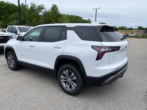 Summit White 2026 Chevrolet Equinox LT