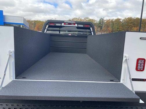 2024 GMC Sierra 2500 Pro