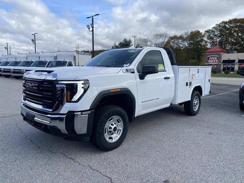2024 GMC Sierra 2500 Pro