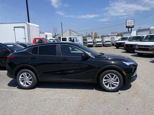 Ebony Twilight Metallic 2026 Buick Envista Preferred