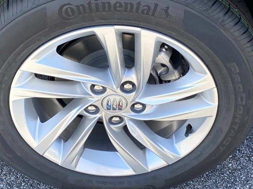 Ebony Twilight Metallic 2026 Buick Envista Preferred