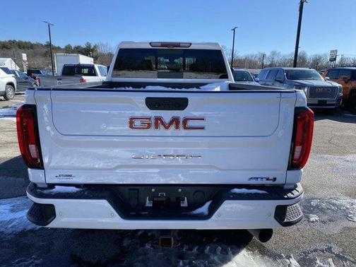 2021 GMC Sierra 2500 AT4