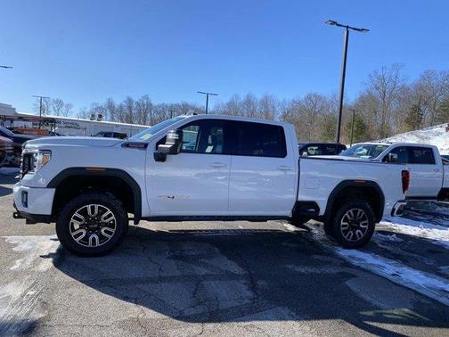 2021 GMC Sierra 2500 AT4