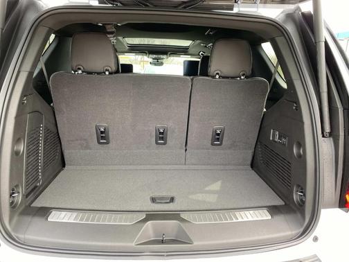 Glacier White 2026 GMC Yukon Denali