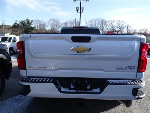 2025 Chevrolet Silverado 3500 High Country