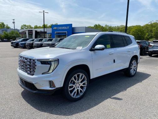 2025 GMC Acadia Denali