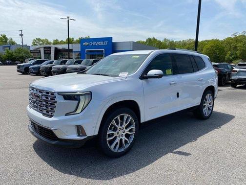 2025 GMC Acadia Denali