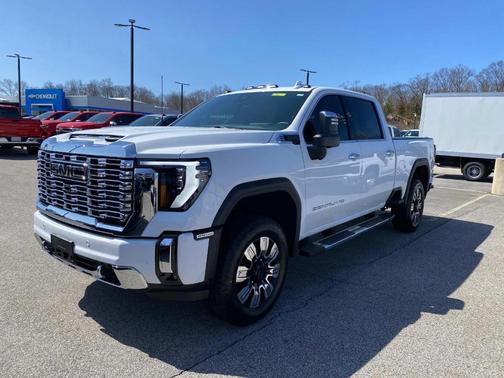 2024 GMC Sierra 2500 Denali