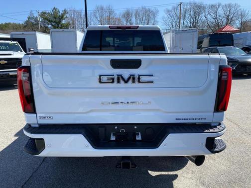 2024 GMC Sierra 2500 Denali