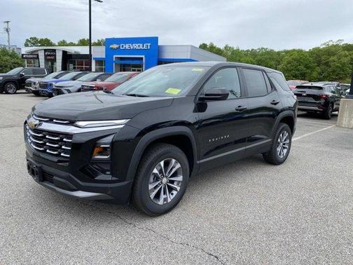 Mosaic Black Metallic 2026 Chevrolet Equinox LT