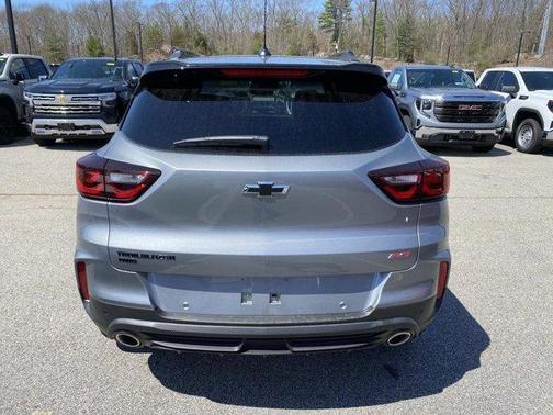 Sterling Gray Metallic 2026 Chevrolet Trailblazer RS