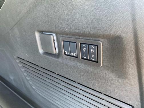 2025 GMC Yukon XL Elevation