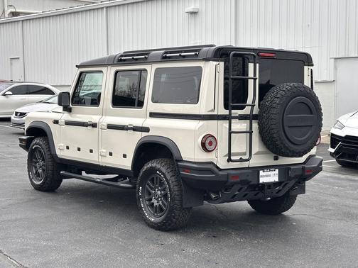 2025 INEOS Grenadier AWD