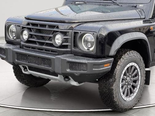 2025 INEOS Grenadier AWD